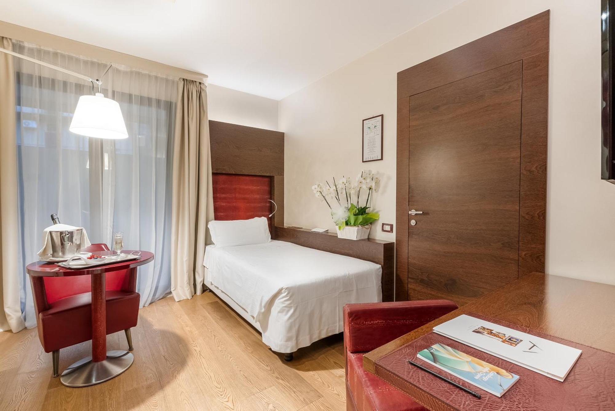 Art Hotel Navigli Milano Ngoại thất bức ảnh